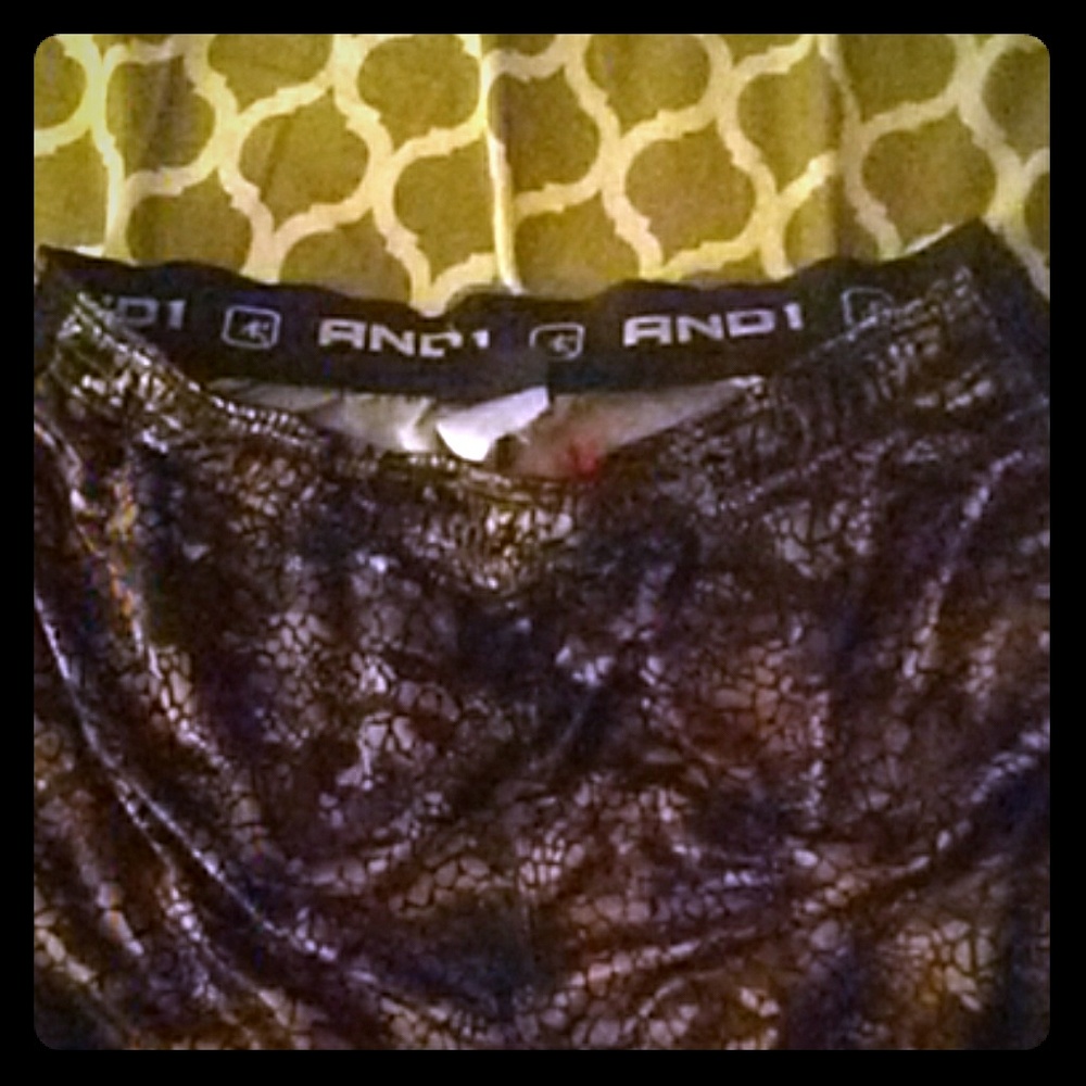 Andi. Shorts